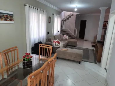 Casa de Condomínio com 4 Quartos à venda, 246m² no Parque Rincão, Cotia