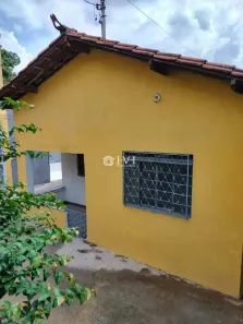 Casa com 3 Quartos à venda, 200m² no Belmonte, Belo Horizonte