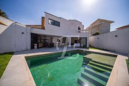 Casa com 6 Quartos à venda, 520m² no São Paulo II, Cotia