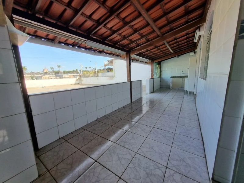 Casa com 4 quartos — Bonfim, Belo Horizonte