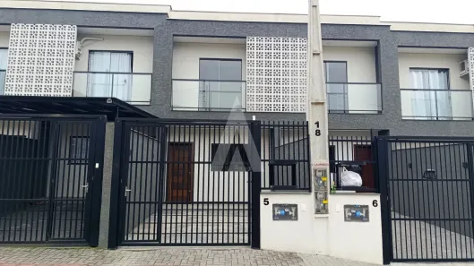 Casa com 2 Quartos para alugar, 70m² no Aventureiro, Joinville