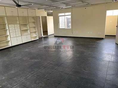 Prédio Residencial para alugar, 622m² no Centro, Santo André
