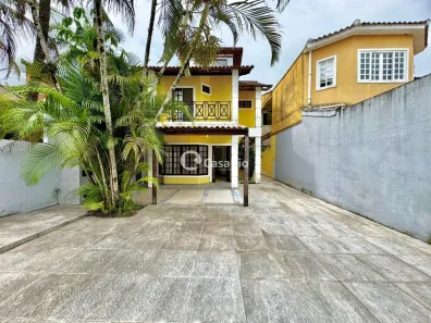 Casa com 4 Quartos à venda, 120m² no Vargem Grande, Rio de Janeiro