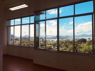 Sala Comercial com 3 Quartos à venda, 243m² no Glória, Rio de Janeiro