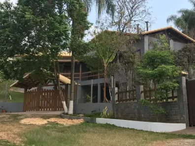 Casa de Condomínio com 3 Quartos à venda, 1200m² no , Mairinque