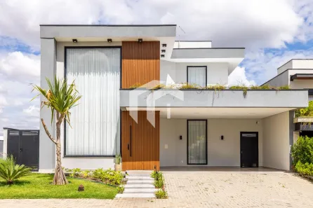 Casa de Condomínio com 4 Quartos para venda ou aluguel, 300m² no Loteamento Residencial Arborais, Campinas
