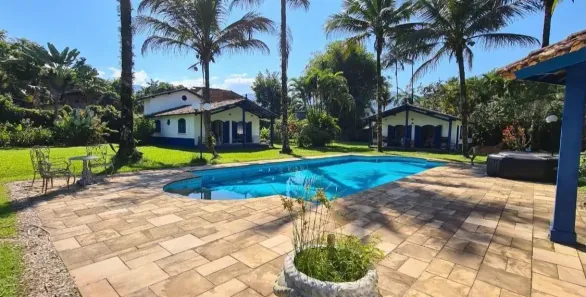 Casa com 5 Quartos à venda, 250m² no Bairro de Camburi, São Sebastião