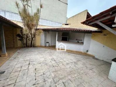 Casa com 3 Quartos à venda, 180m² no Centro de Vila Velha, Vila Velha