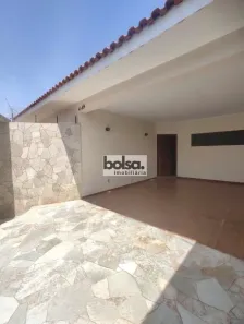 Casa com 3 Quartos para alugar, 100m² no Vila Cordeiro, Bauru