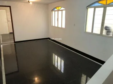 Sobrado com 3 Quartos à venda, 170m² no Vila Marari, São Paulo
