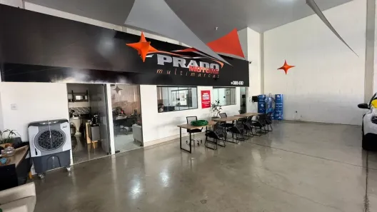 Prédio Residencial para alugar, 300m² no Setor Garavelo, Goiânia