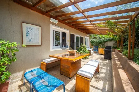 Casa de Condomínio com 3 Quartos à venda, 220m² no São Paulo II, Cotia