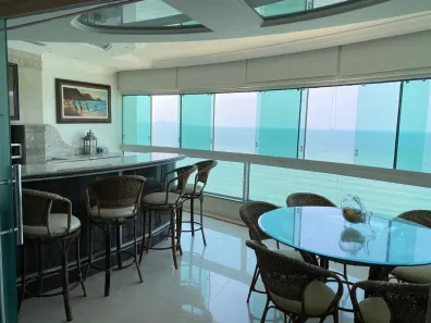 Apartamento com 3 Quartos para alugar, 179m² no Centro, Balneário Camboriú