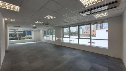 Sala Comercial para alugar, 135m² no Indianópolis, São Paulo