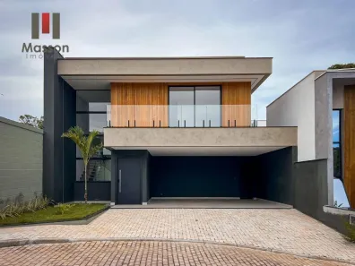 Casa de Condomínio com 4 Quartos à venda, 270m² no Vina Del Mar, Juiz de Fora