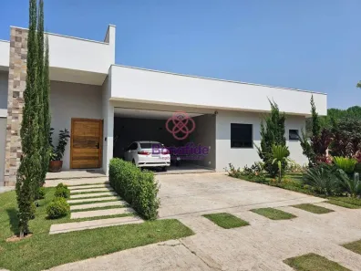 Casa com 4 Quartos à venda, 389m² no Ivoturucaia, Jundiaí