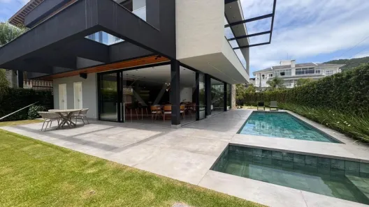 Casa com 5 Quartos à venda, 542m² no Jurerê Internacional, Florianópolis