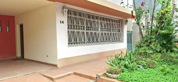 Sobrado com 5 Quartos para alugar, 190m² no Ponta da Praia, Santos