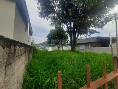 Lote/Terreno à venda, 250m² no Jardim Maristela, Atibaia