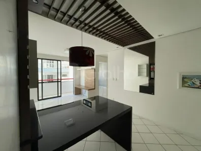 Apartamento com 2 Quartos à venda, 65m² no Abraão, Florianópolis
