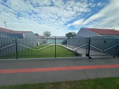 Casa com 3 Quartos à venda, 103m² no Parque das Grevíleas 3ª parte, Maringá