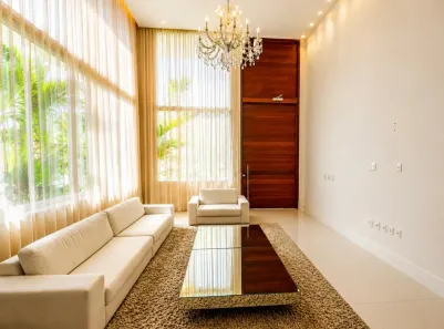 Casa de Condomínio com 5 Quartos para alugar, 590m² no Alphaville I, Salvador