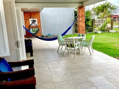 Casa com 4 Quartos à venda, 161m² no XANGRI-LÁ, Xangri-lá