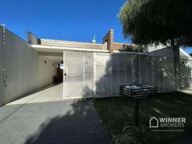 Casa com 2 Quartos à venda, 95m² no Jardim Paulista, Maringá