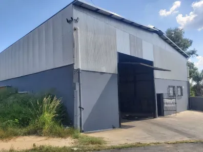 Galpão/Depósito/Armazém para alugar, 800m² no Alto Cafezal, Marília