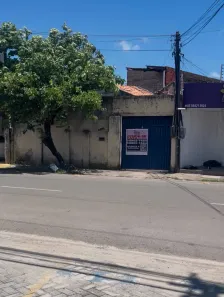 Casa com 4 Quartos à venda, 240m² no Montese, Fortaleza