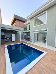 Casa de Condomínio com 3 Quartos à venda, 270m² no Suru, Santana de Parnaíba