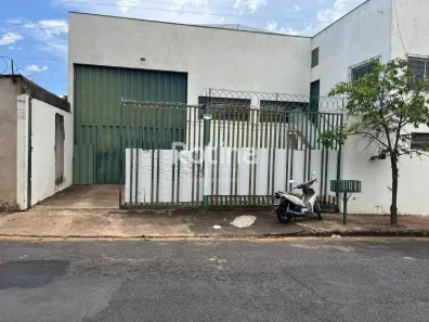 Galpão/Depósito/Armazém para alugar, 200m² no Luizote de Freitas, Uberlândia