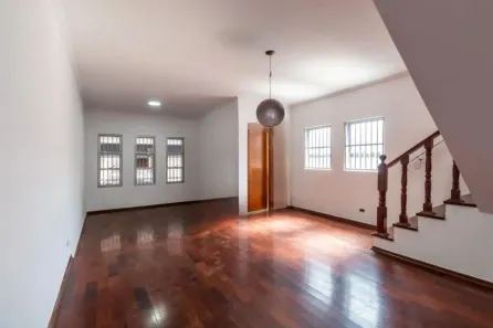 Sobrado com 3 Quartos à venda, 208m² no Vila Augusta, Guarulhos