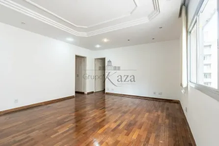 Apartamento com 3 Quartos à venda, 137m² no Jardim Paulista, São Paulo
