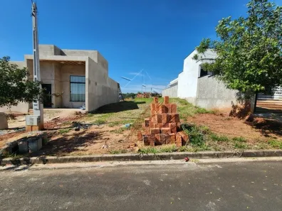 Lote/Terreno à venda, 250m² no , Salto de Pirapora