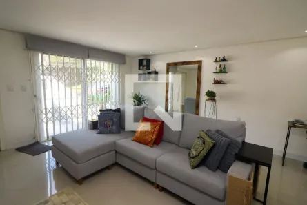 Casa com 3 Quartos à venda, 280m² no Tristeza, Porto Alegre