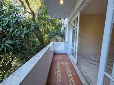 Apartamento com 3 Quartos à venda, 135m² no Lagoa, Rio de Janeiro