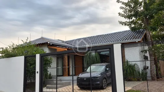Casa com 3 Quartos à venda, 198m² no Jardim Novo Aeroporto, Três Lagoas