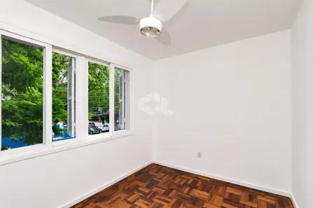 Apartamento com 2 Quartos à venda, 72m² no São Geraldo, Porto Alegre