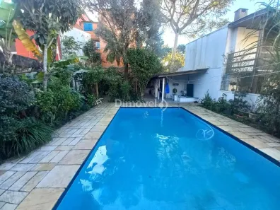Casa com 3 Quartos à venda, 250m² no Tristeza, Porto Alegre
