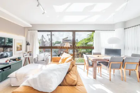 Apartamento com 2 Quartos à venda, 93m² no Vila Ipiranga, Porto Alegre
