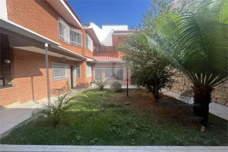 Casa com 4 Quartos à venda, 300m² no Vila Paiva, São Paulo