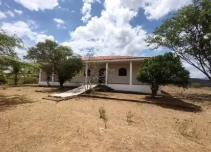 Fazenda/Sítio com 4 Quartos à venda, 138m² no Área Rural de Caruaru, Caruaru