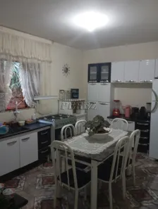 Casa com 3 Quartos à venda, 250m² no Jardim Maria Celina, Londrina