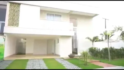 Sobrado com 4 Quartos à venda, 203m² no Santa Genoveva, Goiânia