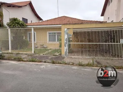Casa com 3 Quartos à venda, 250m² no Cidade São Francisco, São Paulo