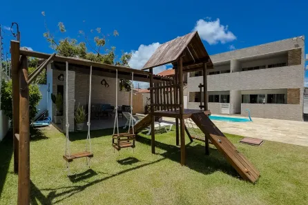 Sobrado com 8 Quartos à venda, 272m² no Enseadinha, Ipojuca