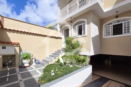 Casa com 3 Quartos à venda, 290m² no Jordanópolis, São Bernardo do Campo