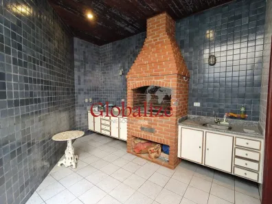 Sobrado com 4 Quartos para alugar, 250m² no Gonzaga, Santos