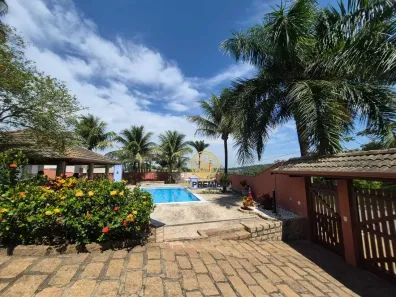 Fazenda/Sítio com 3 Quartos à venda, 254m² no Santa Cândida, Vinhedo